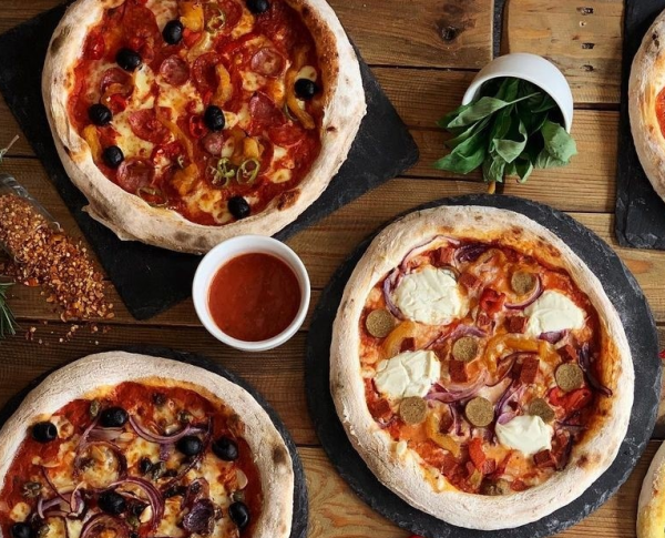 pizzas